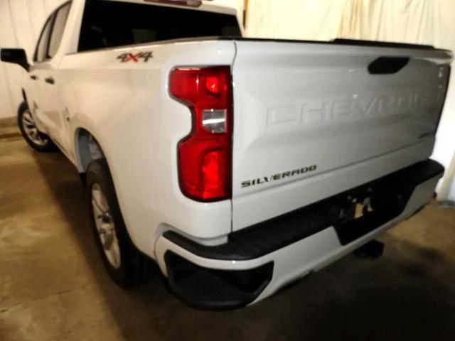 Photo of 2020 White Chevrolet Silverado 1500