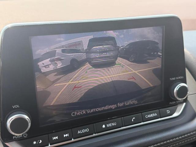 Photo of 2022 Caspian Blue Nissan Rogue