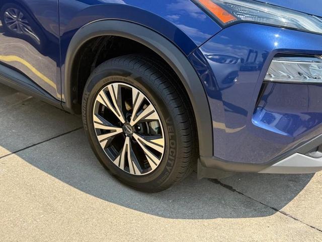 Photo of 2022 Caspian Blue Nissan Rogue