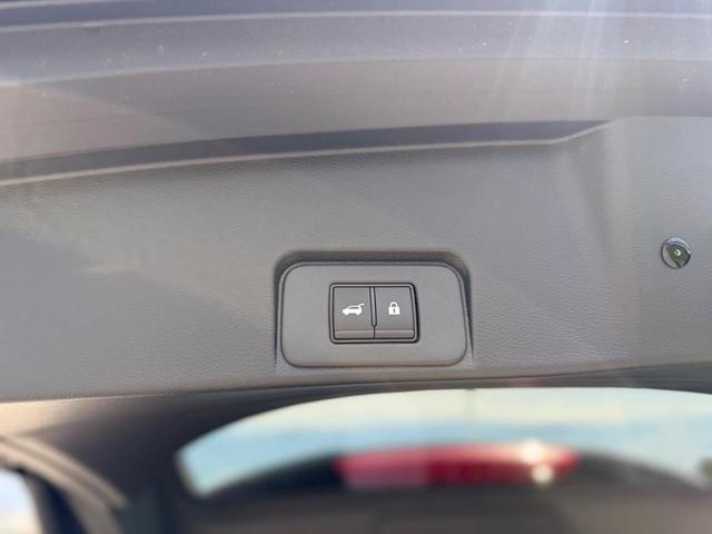 Photo of 2025 Black Nissan Rogue
