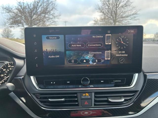 Photo of 2025 Gray Sky Pearl Nissan Altima