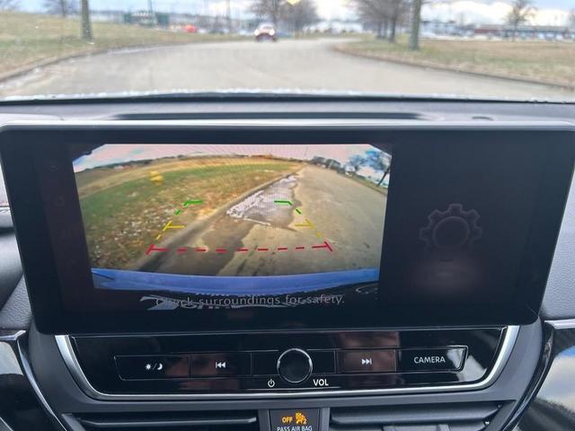 Photo of 2025 Gray Sky Pearl Nissan Altima