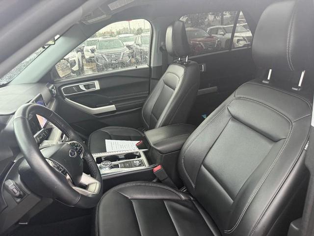 Photo of 2022 Jewel Red Metallic Ford Explorer