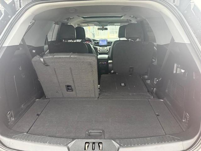 Photo of 2022 Jewel Red Metallic Ford Explorer
