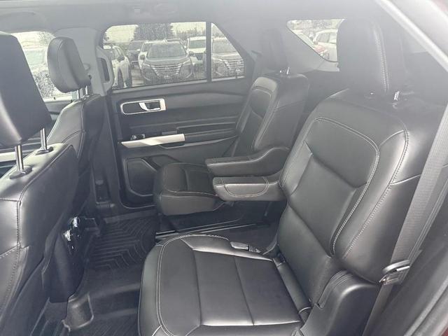 Photo of 2022 Jewel Red Metallic Ford Explorer