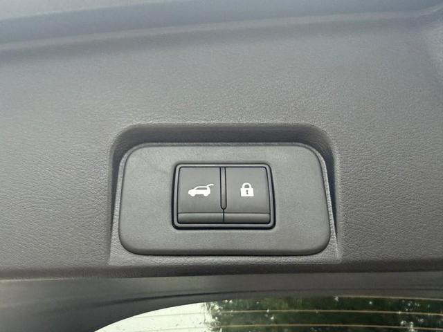 Photo of 2026 Everest White P Nissan Rogue