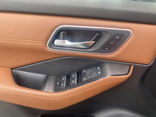 Photo of 2025 Everest White P Nissan Rogue