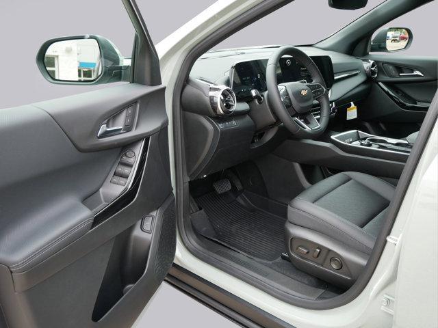 Photo of 2026 Cacti Green Chevrolet Equinox