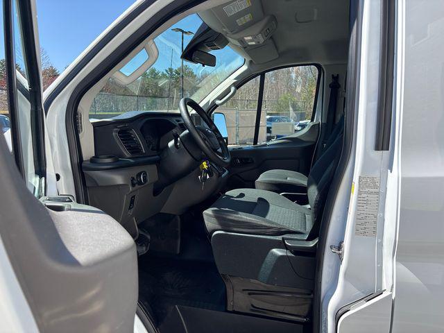 Photo of 2023 Oxford White Ford Transit-250