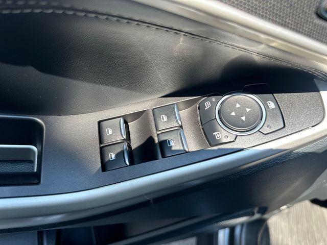 Photo of 2023 Carbonized Gray Metallic Ford Explorer