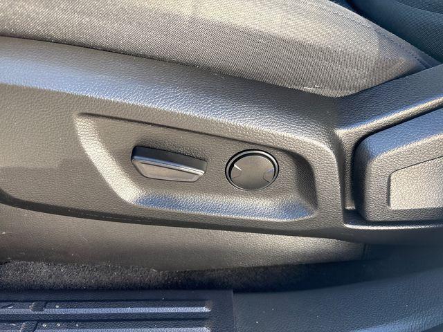 Photo of 2023 Oxford White Ford Ranger
