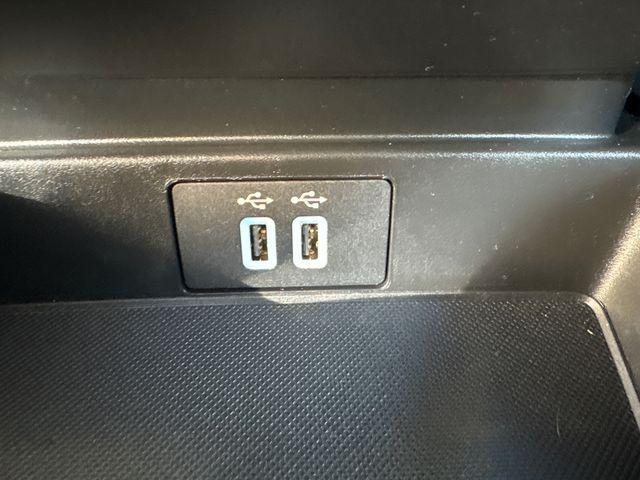 Photo of 2023 Oxford White Ford Ranger
