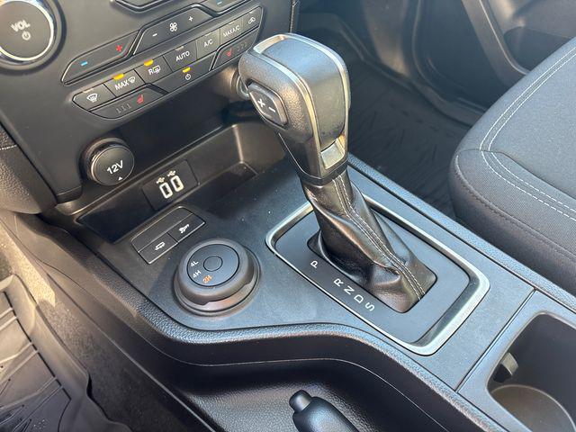Photo of 2023 Oxford White Ford Ranger