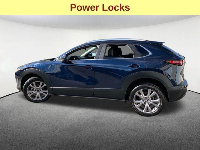 Photo of 2023 Deep Crystal Blue Mica Mazda CX-30