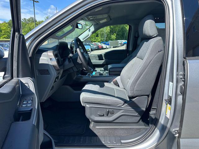 Photo of 2025 Iconic Silver Metallic Ford F-150