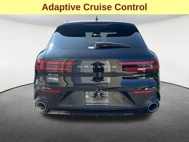Photo of 2024 Vik Black Genesis GV70
