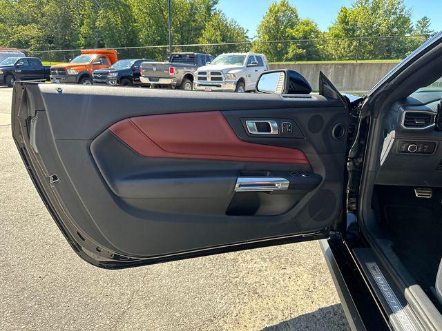 Photo of 2024 Shadow Black Ford Mustang