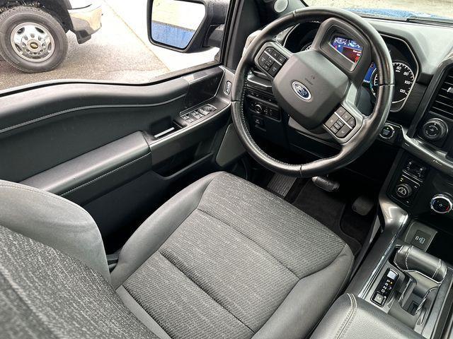 Photo of 2022 Atlas Blue Metallic Ford F-150