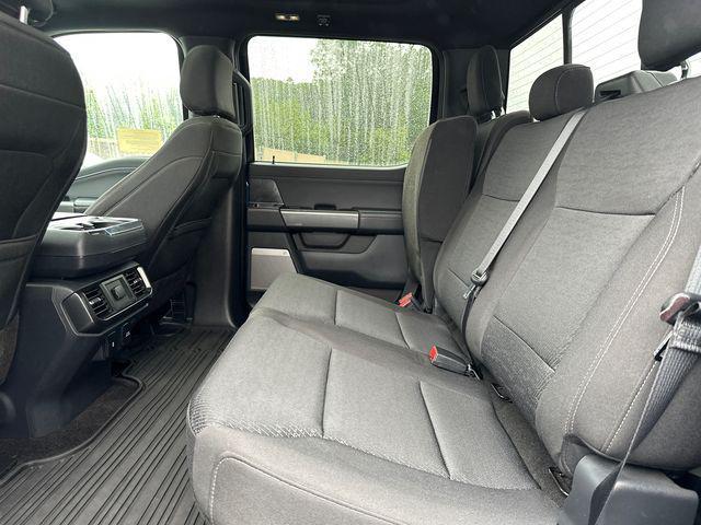 Photo of 2022 Atlas Blue Metallic Ford F-150