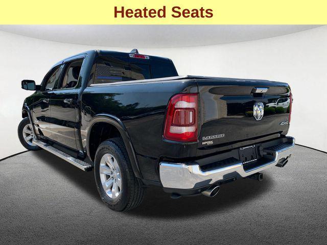 Photo of 2020 Diamond Black Crystal Pearlcoat RAM 1500