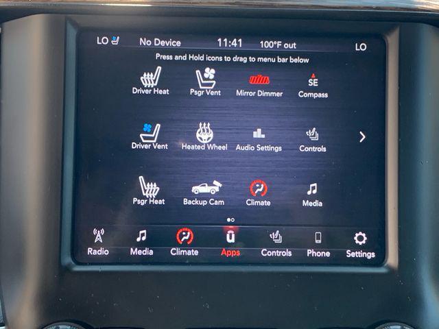 Photo of 2020 Diamond Black Crystal Pearlcoat RAM 1500