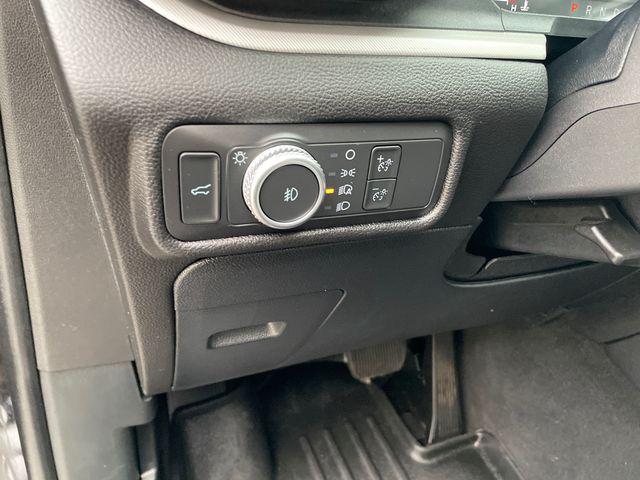 Photo of 2022 Agate Black Metallic Ford Explorer