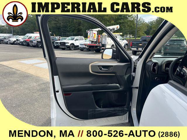 Photo of 2025 Oxford White Ford Bronco Sport