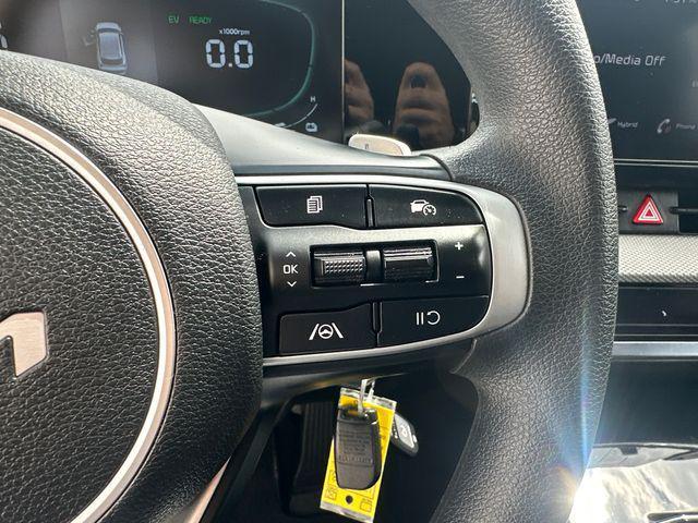 Photo of 2023 Steel Gray Kia Sportage Hybrid