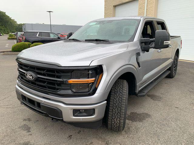 Photo of 2025 Iconic Silver Metallic Ford F-150