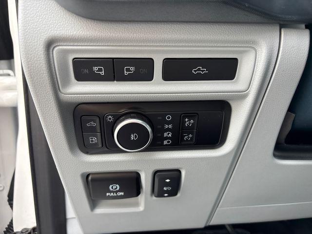 Photo of 2023 Star White Metallic Tri-Coat Ford F-150