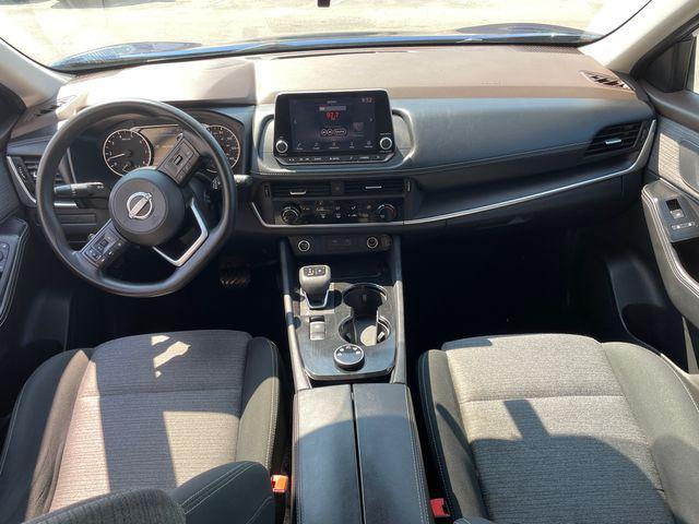 Photo of 2022 Caspian Blue Metallic Nissan Rogue