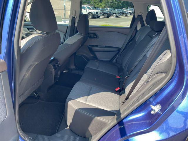 Photo of 2022 Caspian Blue Metallic Nissan Rogue