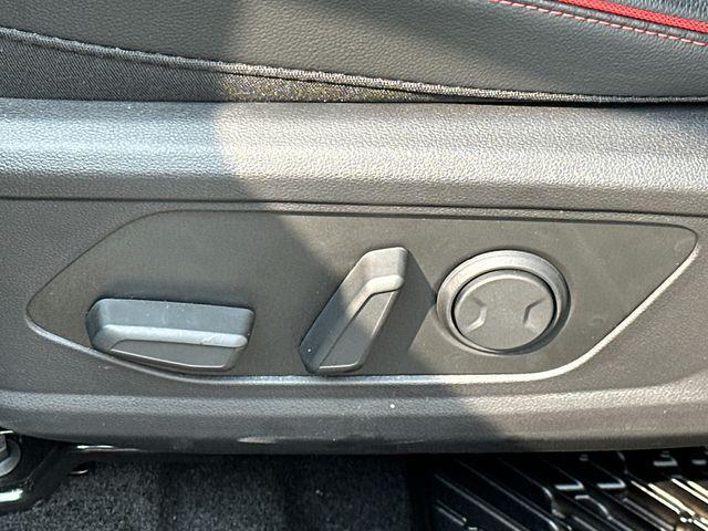 Photo of 2024 Black Pearl Hyundai TUCSON Hybrid