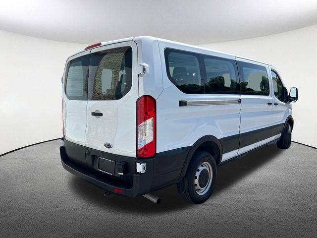 Photo of 2023 Oxford White Ford Transit-350