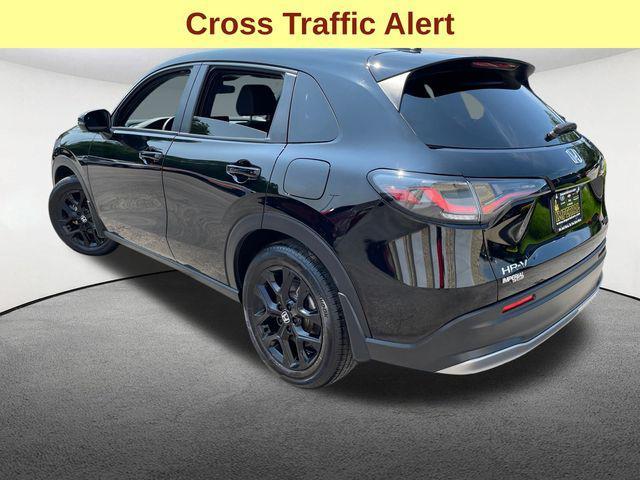 Photo of 2024 Crystal Black Pearl Honda HR-V