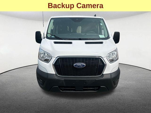 Photo of 2022 Oxford White Ford Transit-250