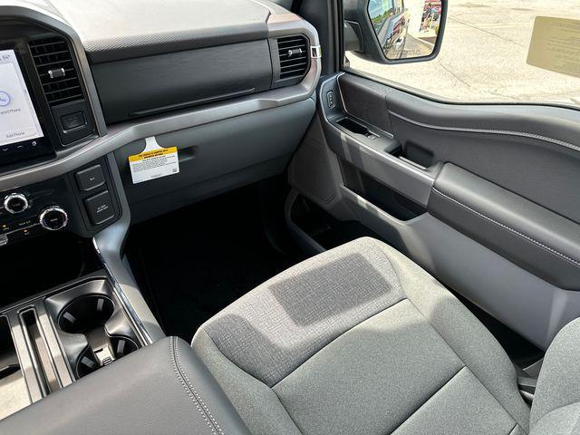 Photo of 2025 Agate Black Metallic Ford F-150