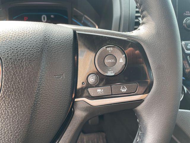 Photo of 2023 Platinum White Pearl Honda Odyssey