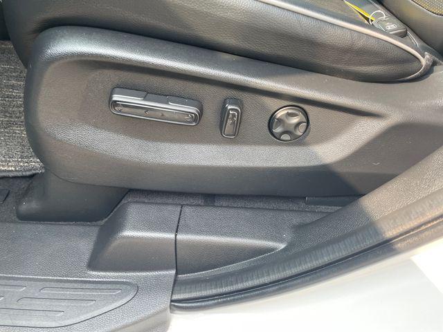 Photo of 2023 Platinum White Pearl Honda Odyssey