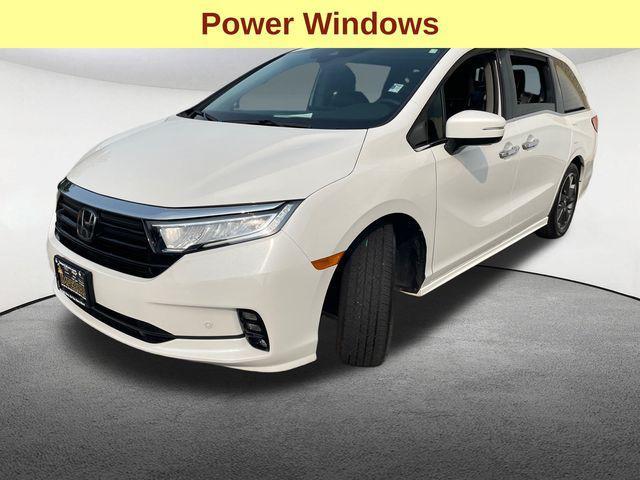 Photo of 2023 Platinum White Pearl Honda Odyssey