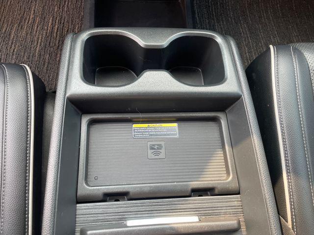 Photo of 2023 Platinum White Pearl Honda Odyssey