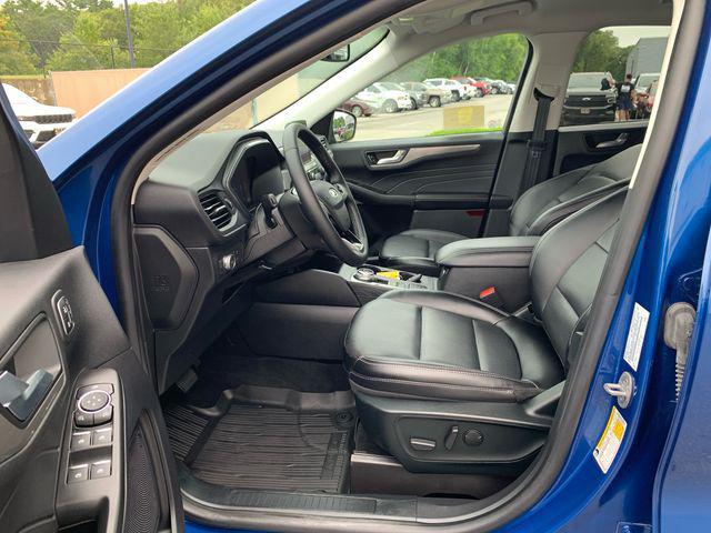 Photo of 2022 Stone Blue Metallic Ford Escape