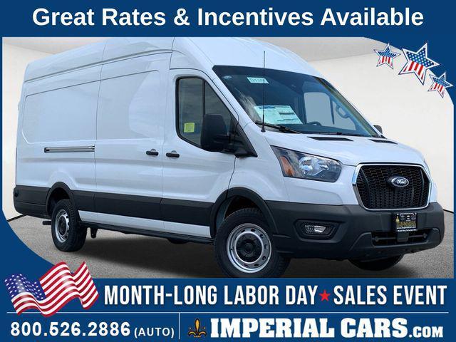 Photo of 2025 Oxford White Ford Transit-250