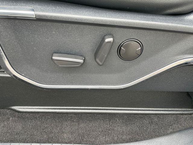 Photo of 2023 Agate Black Metallic Ford F-350
