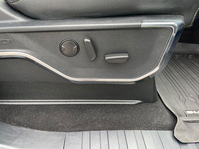 Photo of 2023 Agate Black Metallic Ford F-350