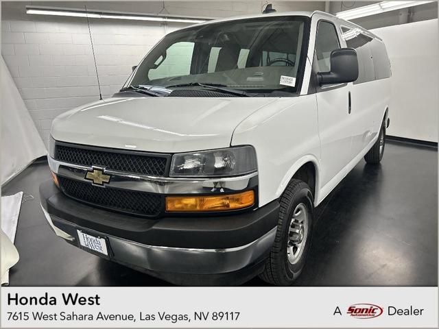 2022 Chevrolet Express 3500