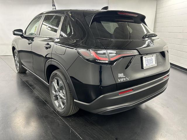 Photo of 2026 Crystal Black Pearl Honda HR-V