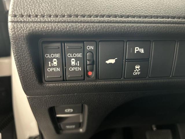 Photo of 2026 Platinum White Pearl Honda Odyssey