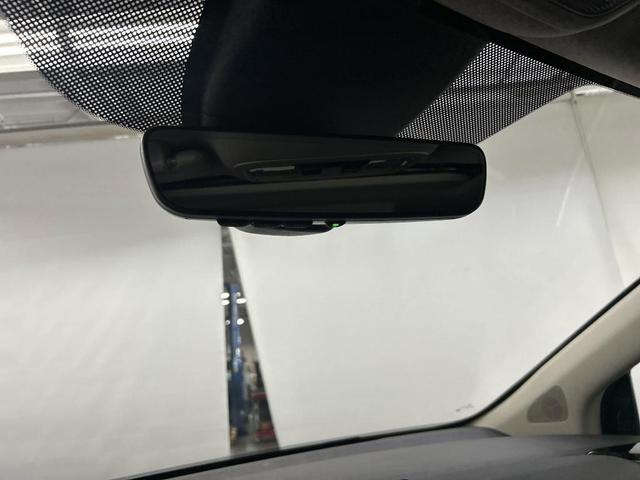 Photo of 2026 Platinum White Pearl Honda Odyssey
