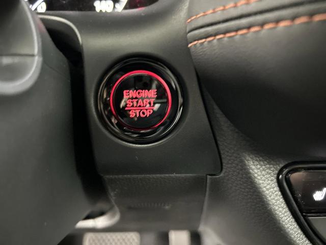 Photo of 2026 Platinum White Pearl Honda HR-V